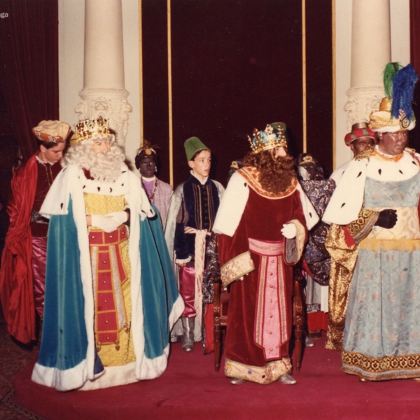 Recepcion de los Reyes Magos en el Ayuntamiento. Años 80